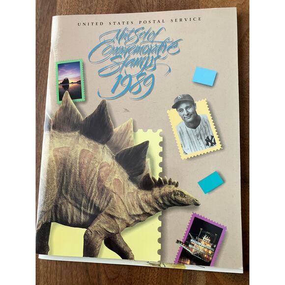 Commemorative Stamp Books 1987-1990 USPS *No stamps, just books* Colllectible - Picture 4 of 6